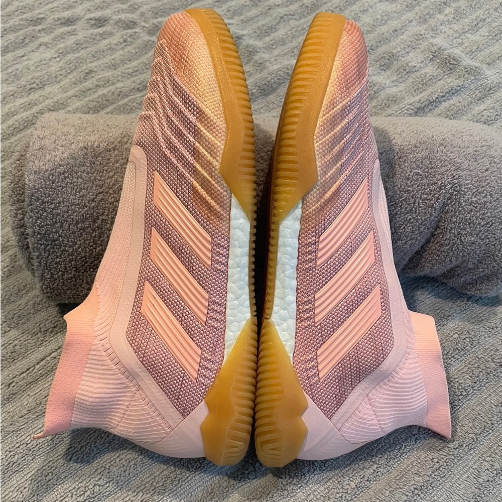 Adidas Predator Men Indoor Soccer Shoes Clear Orange/Pink Size 9.5